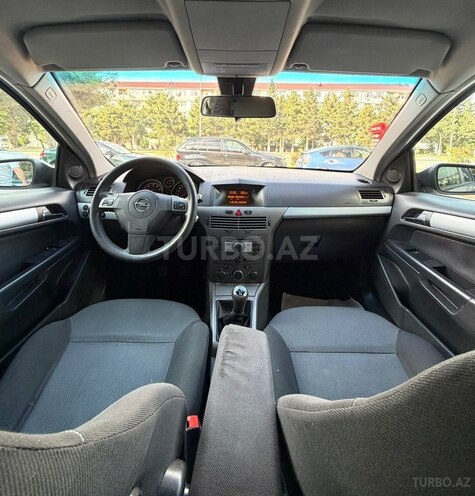 Opel Astra-8