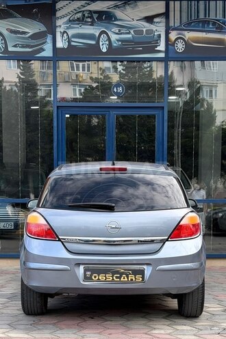 Opel Astra-11
