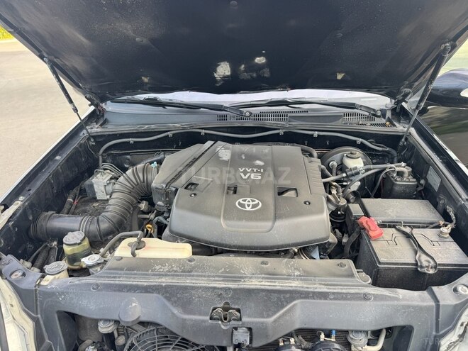 Toyota Land Cruiser Prado-10