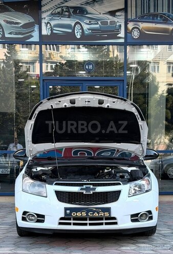 Chevrolet Cruze-2