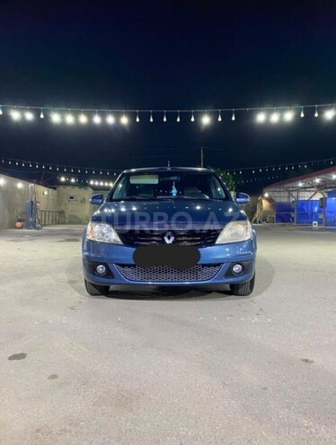 Renault Logan-1