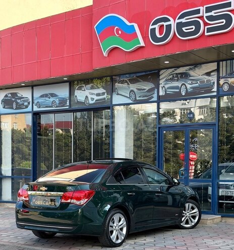 Chevrolet Cruze-14
