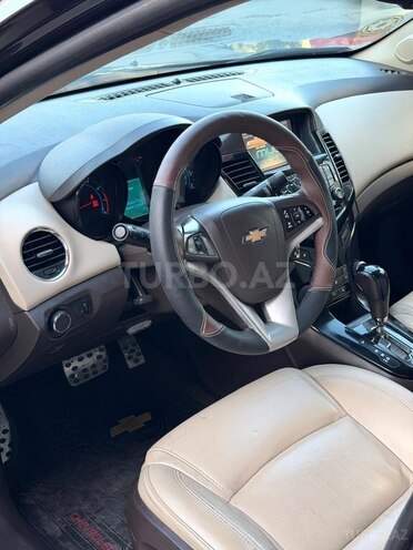 Chevrolet Cruze-7