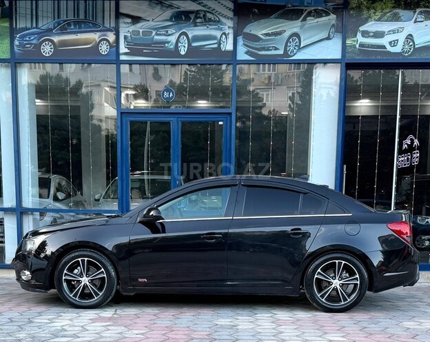 Chevrolet Cruze-10