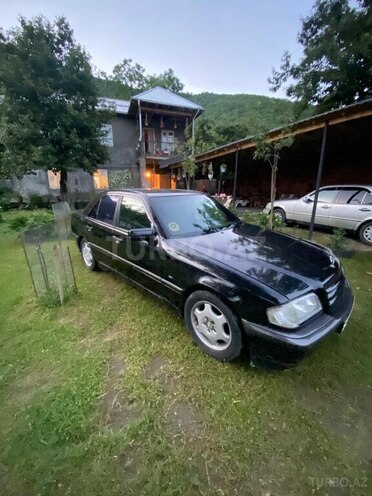 Mercedes C 180-2