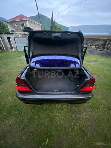 Mercedes C 180-13