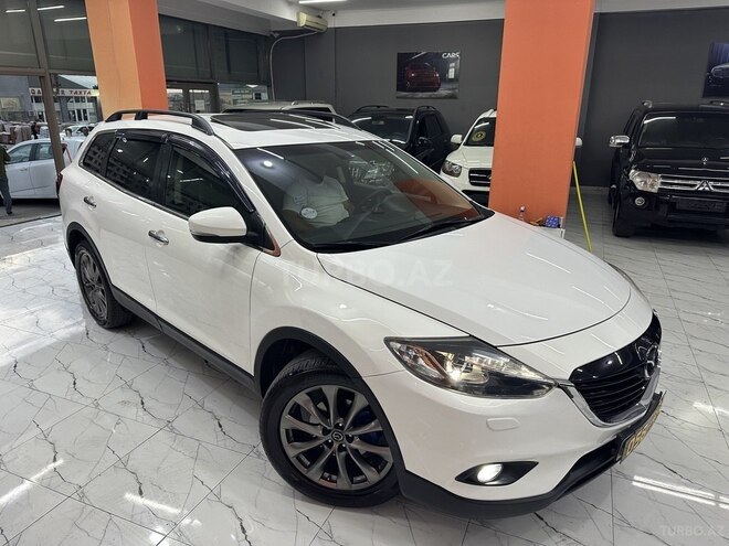 Mazda CX-9-11