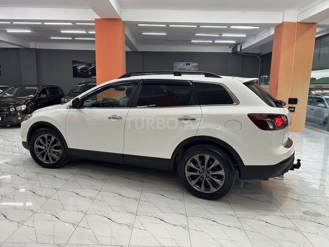 Mazda CX-9-8