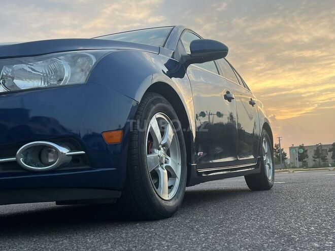 Chevrolet Cruze-2