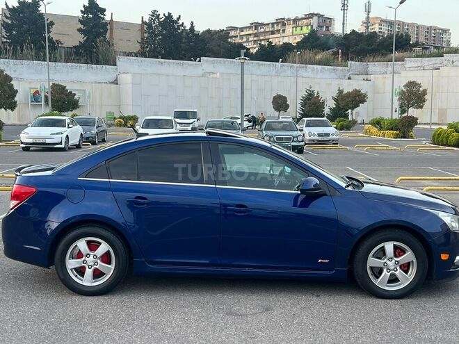 Chevrolet Cruze-4