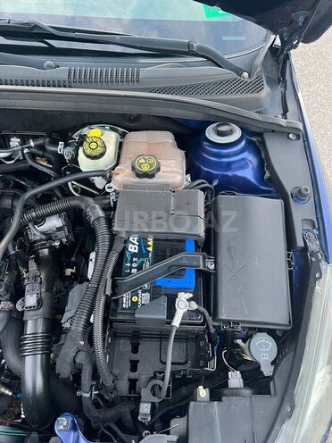 Chevrolet Cruze-19