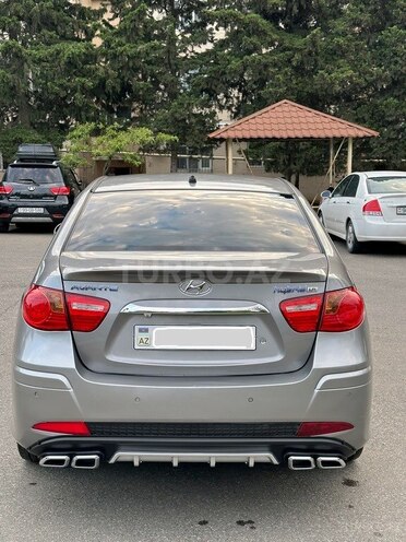 Hyundai Avante-2