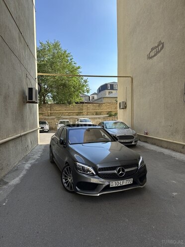 Mercedes C 300-10