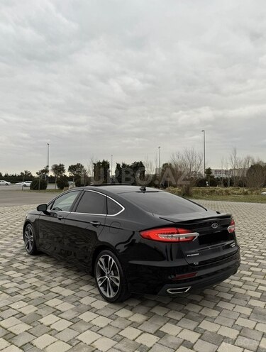 Ford Fusion (North America)-3