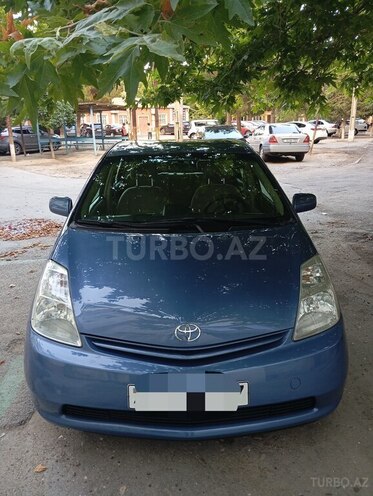 Toyota Prius-1