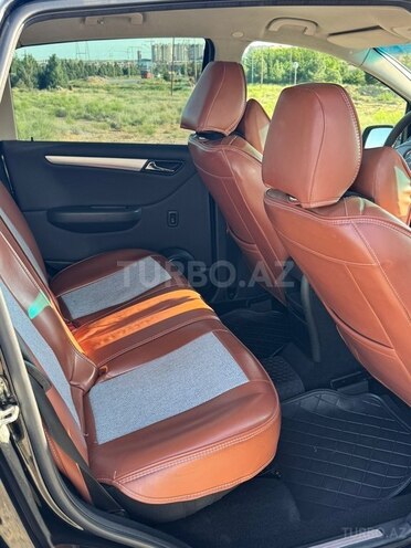 Mercedes B 170-8
