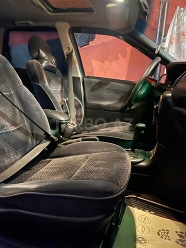 Opel Vectra-3