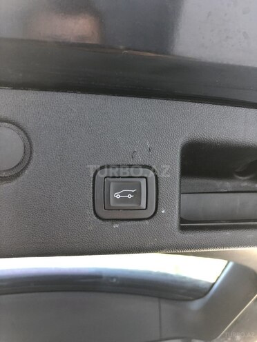 Chevrolet Equinox-8