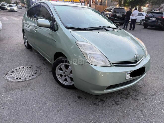 Toyota Prius-15