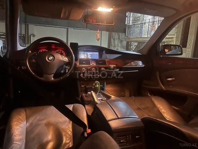 BMW 530-16