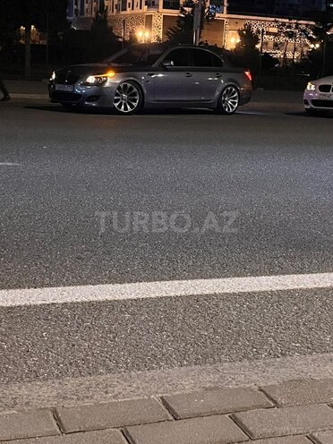 BMW 530-9