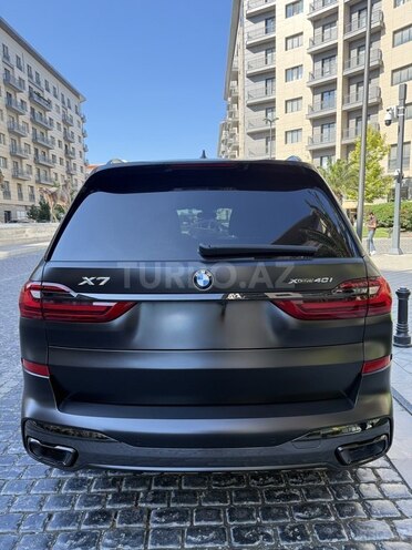 BMW X7-5