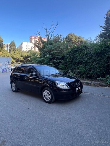 Kia Rio-2