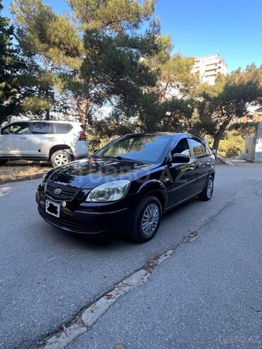 Kia Rio-4