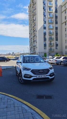 Hyundai Santa Fe-3