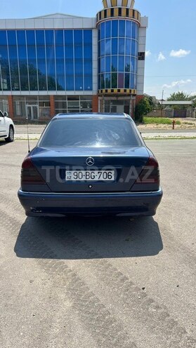 Mercedes C 180-3