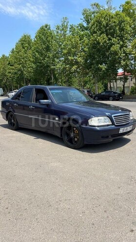 Mercedes C 180-6