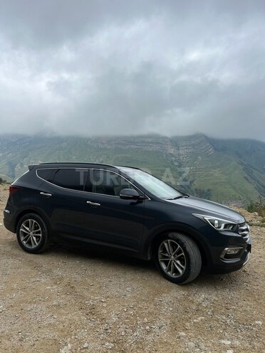 Hyundai Santa Fe-3