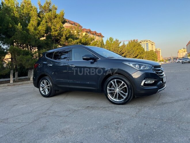 Hyundai Santa Fe-5