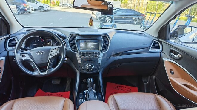 Hyundai Santa Fe-17