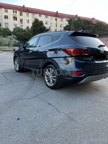 Hyundai Santa Fe-6