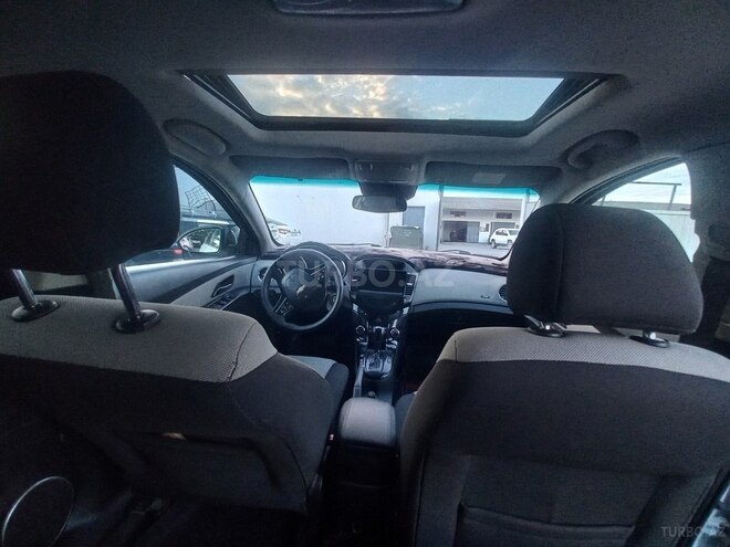 Chevrolet Cruze-4