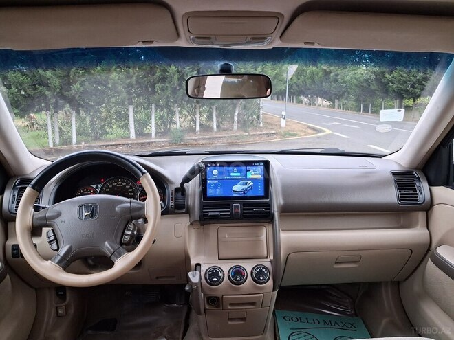 Honda CR-V-6