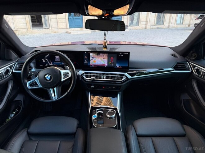 BMW i4-16