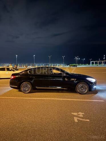 Kia Quoris-9