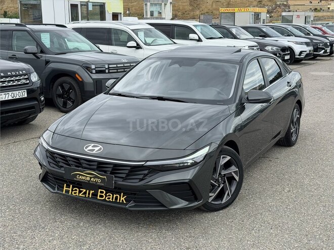 Hyundai Elantra-1