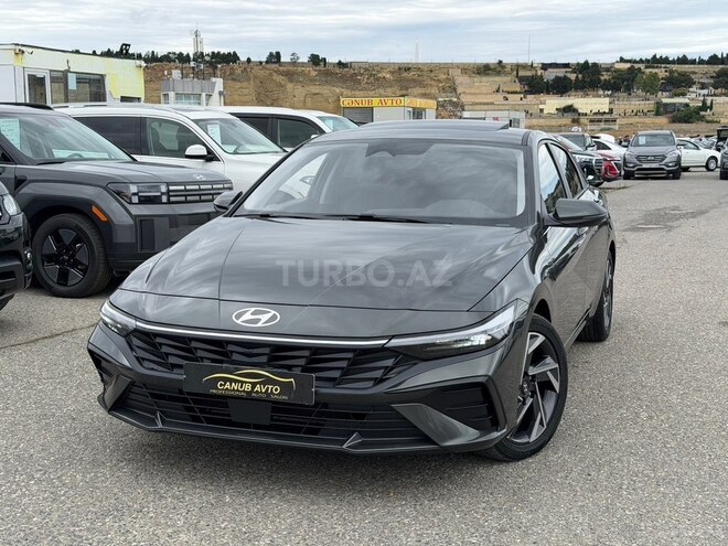 Hyundai Elantra-2