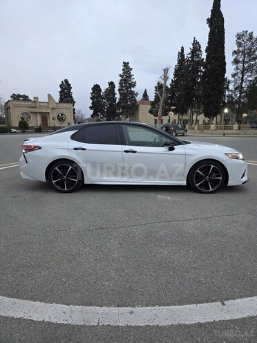 Toyota Camry-4
