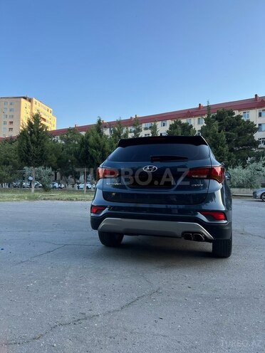 Hyundai Santa Fe-9