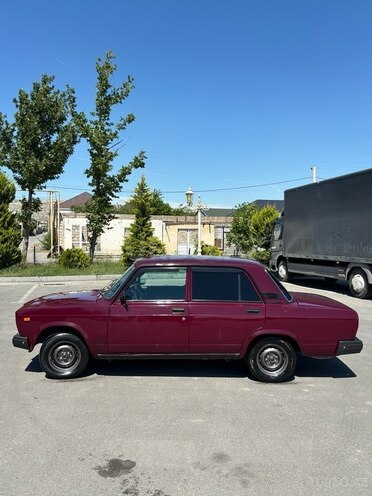 LADA (VAZ) 2107-4