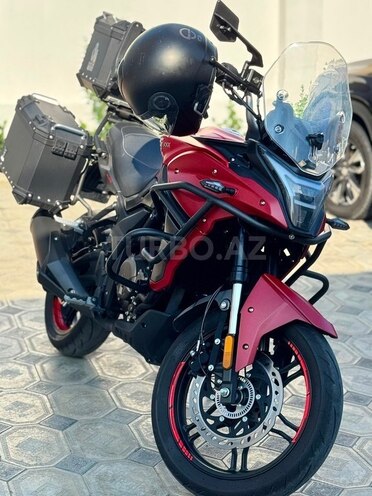 Voge 300 ds-1