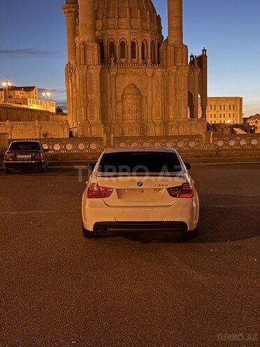 BMW 320-7