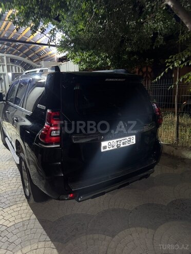 Toyota Land Cruiser Prado-2