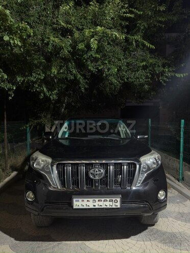 Toyota Land Cruiser Prado-1