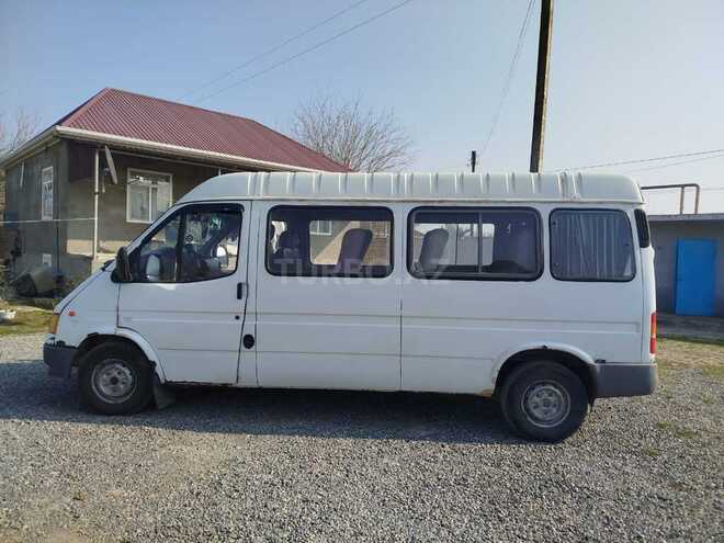 Ford Transit-7