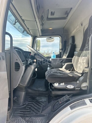 Mercedes Atego 818-5